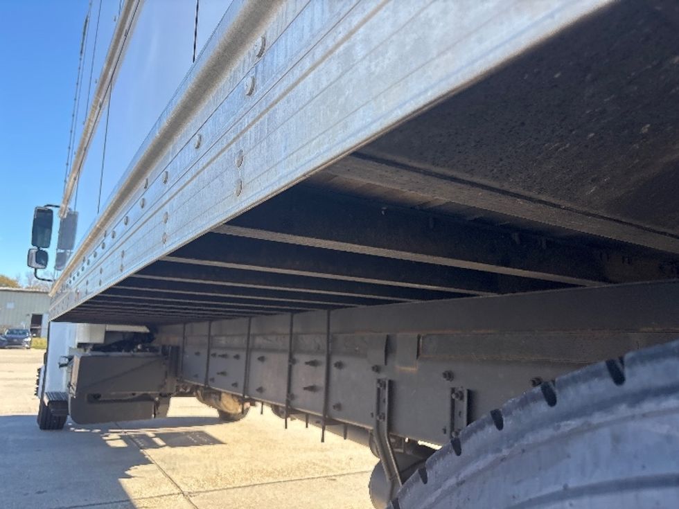 Medium Duty Box Truck-Light and Medium Duty Trucks-Freightliner-2020-M2-Hammond-LA-217,485\n\t\tmiles-$ 44,500 - Image 4