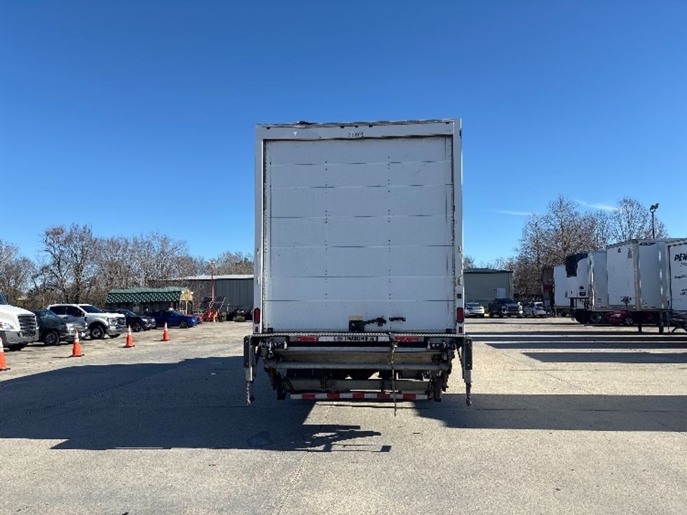 Medium Duty Box Truck-Light and Medium Duty Trucks-Freightliner-2020-M2-Hammond-LA-217,485\n\t\tmiles-$ 44,500 - Image 6