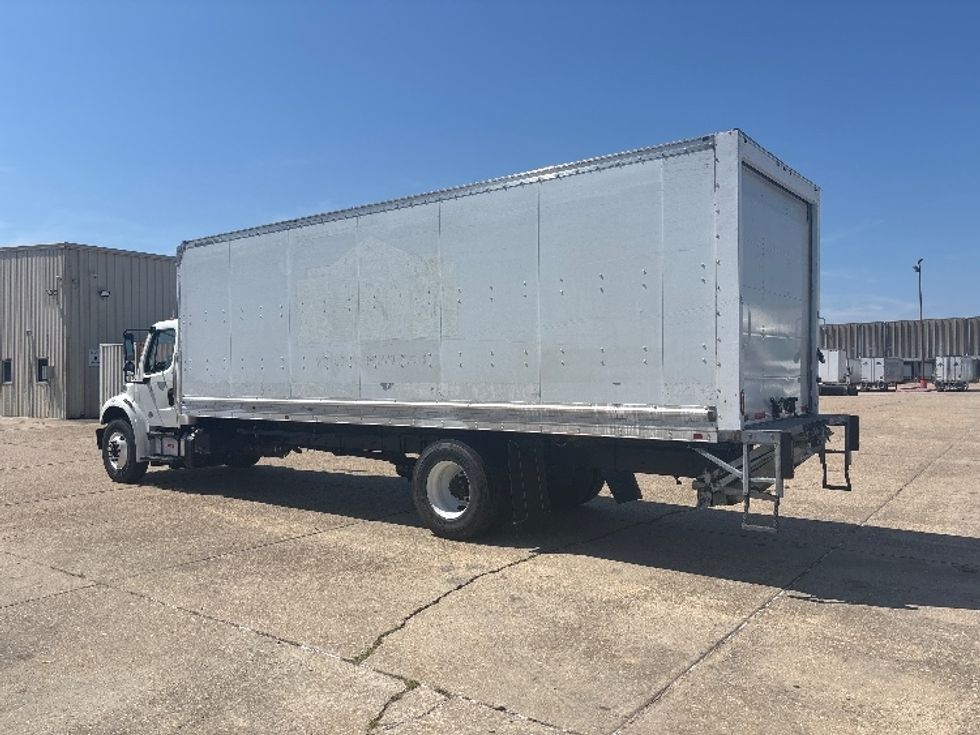Medium Duty Box Truck-Light and Medium Duty Trucks-Freightliner-2020-M2-Hammond-LA-223,781\n\t\tmiles-$ 50,750 - Image 6
