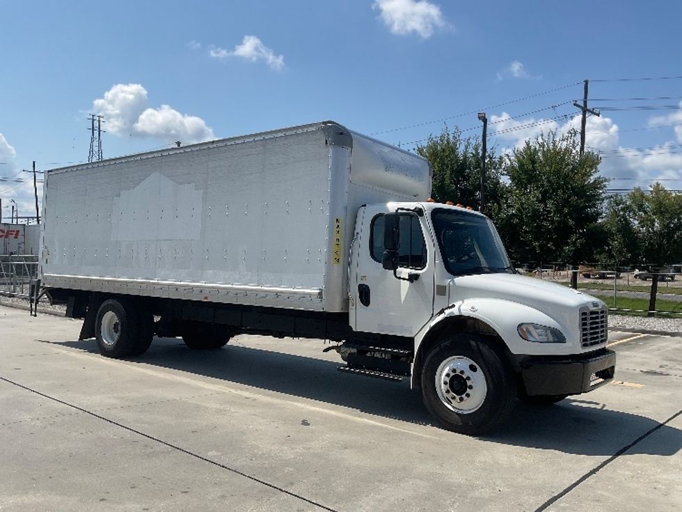 Medium Duty Box Truck-Light and Medium Duty Trucks-Freightliner-2020-M2-Hammond-LA-223,898\n\t\tmiles-$ 48,750 - Image 3
