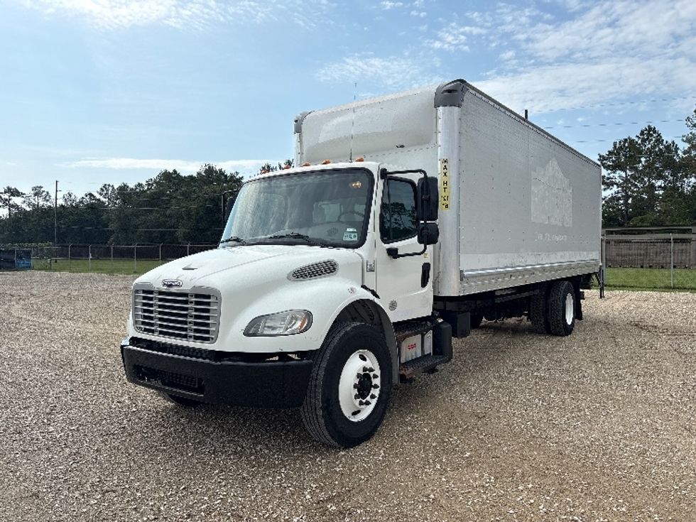 Medium Duty Box Truck-Light and Medium Duty Trucks-Freightliner-2020-M2-Hammond-LA-229,859\n\t\tmiles-$ 47,750 - Image 3