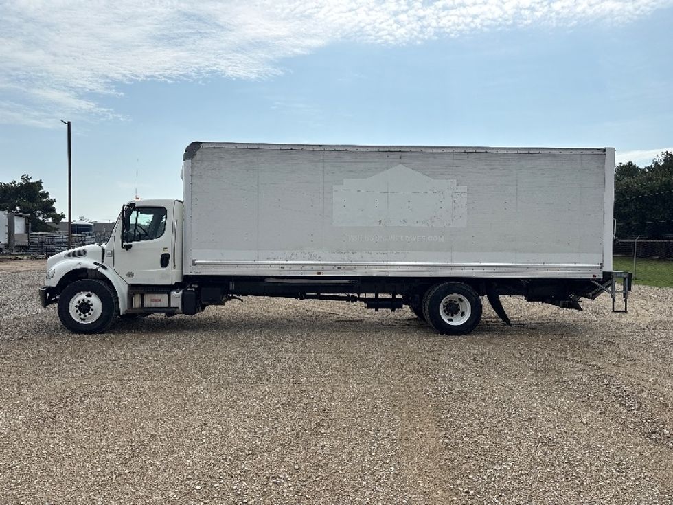 Medium Duty Box Truck-Light and Medium Duty Trucks-Freightliner-2020-M2-Hammond-LA-229,859\n\t\tmiles-$ 47,750 - Image 4
