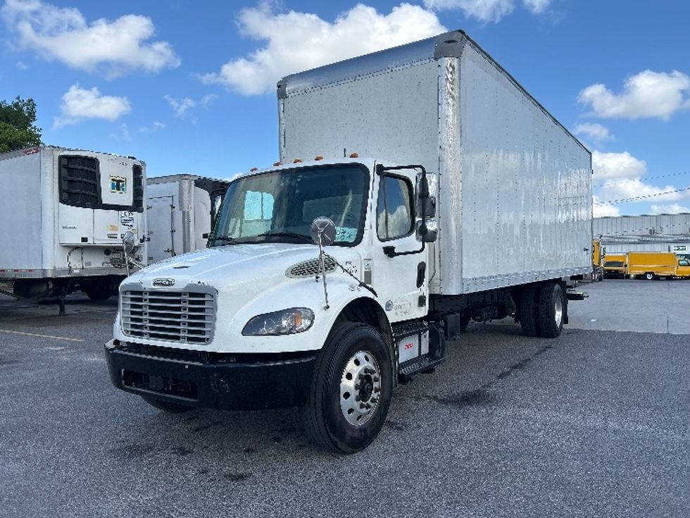 Medium Duty Box Truck-Light and Medium Duty Trucks-Freightliner-2020-M2-Hammond-LA-277,002\n\t\tmiles-$ 40,000 - Image 3
