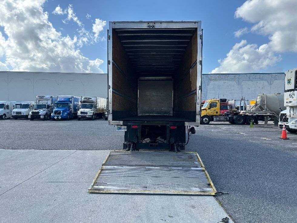 Medium Duty Box Truck-Light and Medium Duty Trucks-Freightliner-2020-M2-Hammond-LA-277,002\n\t\tmiles-$ 40,000 - Image 9