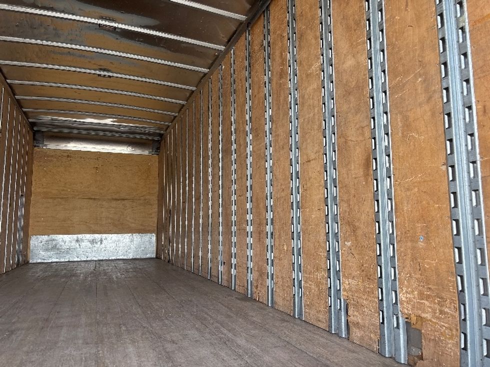 Medium Duty Box Truck-Light and Medium Duty Trucks-Freightliner-2020-M2-Hammond-LA-283,660\n\t\tmiles-$ 32,750 - Image 12