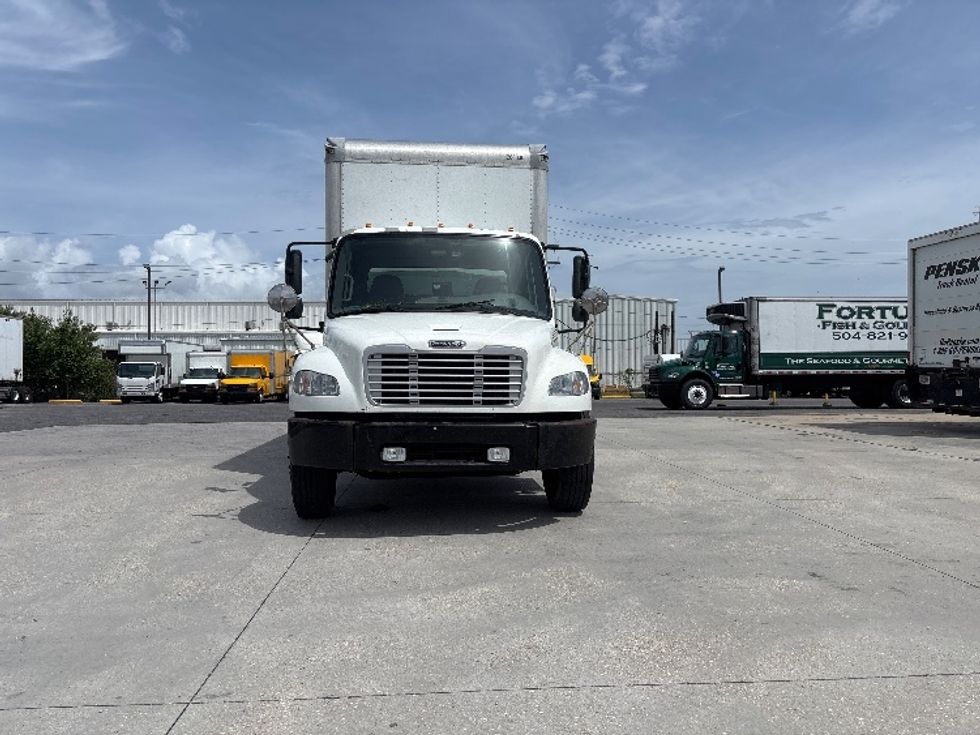 Medium Duty Box Truck-Light and Medium Duty Trucks-Freightliner-2020-M2-Hammond-LA-283,660\n\t\tmiles-$ 32,750 - Image 2