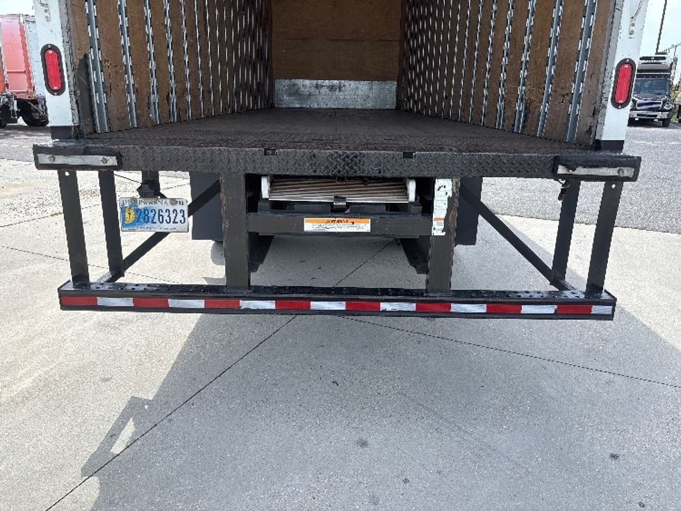 Medium Duty Box Truck-Light and Medium Duty Trucks-Freightliner-2020-M2-Hammond-LA-283,660\n\t\tmiles-$ 32,750 - Image 9