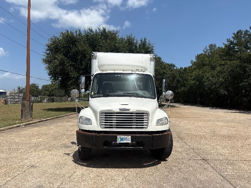 Medium Duty Box Truck-Light and Medium Duty Trucks-Freightliner-2020-M2-Hammond-LA-307,203\n\t\tmiles-$ 23,500 - Image 2
