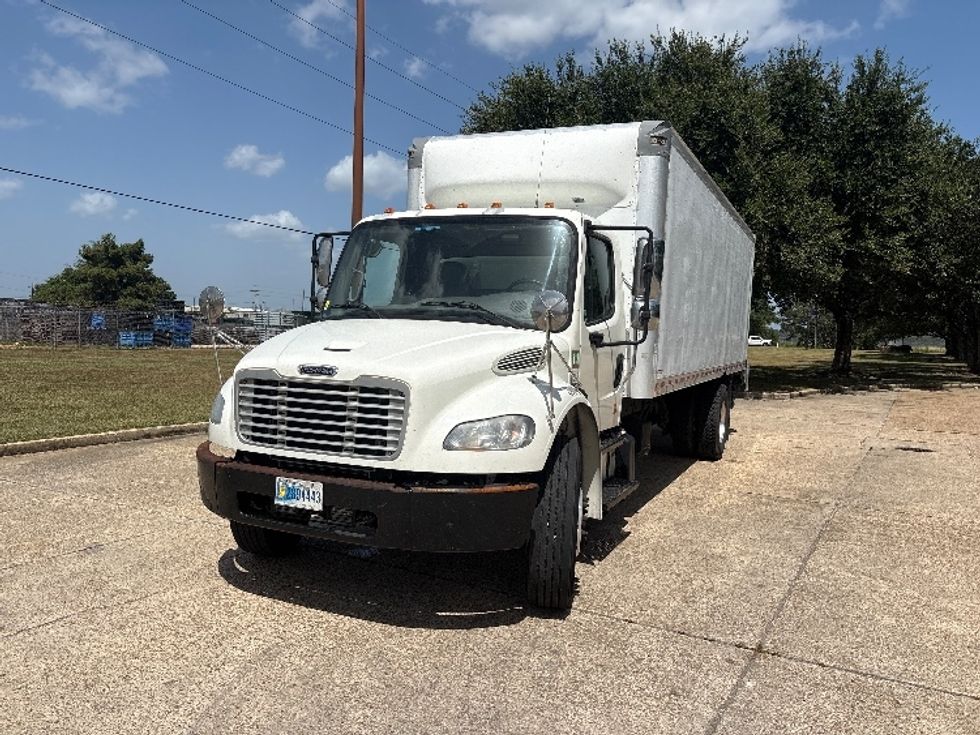 Medium Duty Box Truck-Light and Medium Duty Trucks-Freightliner-2020-M2-Hammond-LA-307,203\n\t\tmiles-$ 23,500 - Image 3