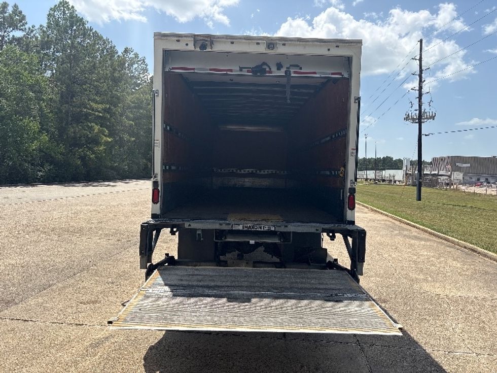 Medium Duty Box Truck-Light and Medium Duty Trucks-Freightliner-2020-M2-Hammond-LA-307,203\n\t\tmiles-$ 23,500 - Image 9