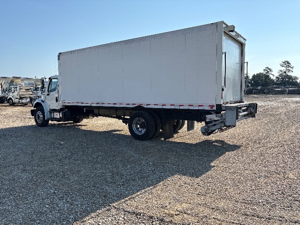 Medium Duty Box Truck-Light and Medium Duty Trucks-Freightliner-2020-M2-Hammond-LA-317,001\n\t\tmiles-$ 22,750 - Image 6