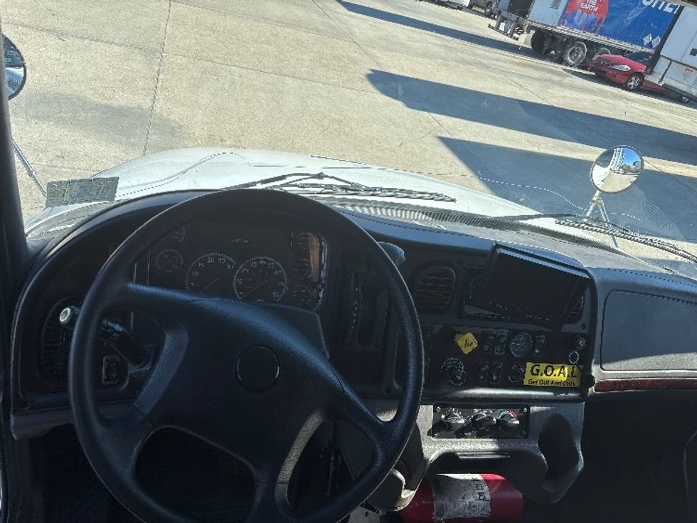 Medium Duty Box Truck-Light and Medium Duty Trucks-Freightliner-2020-M2-Hammond-LA-66,329\n\t\tmiles-$ 69,250 - Image 18