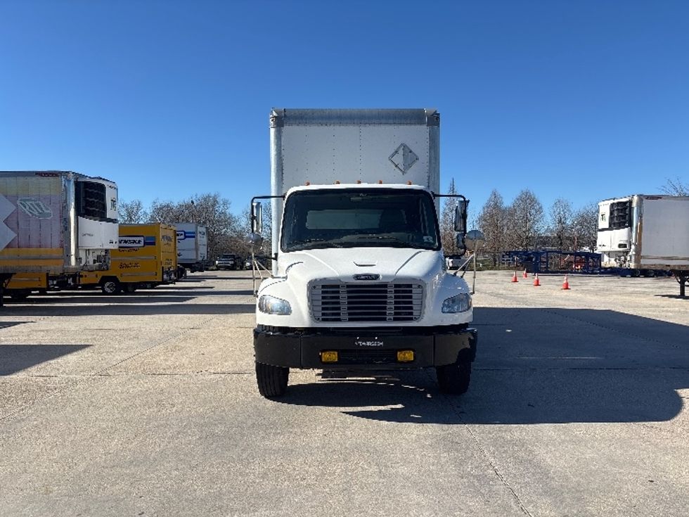 Medium Duty Box Truck-Light and Medium Duty Trucks-Freightliner-2020-M2-Hammond-LA-66,329\n\t\tmiles-$ 69,250 - Image 2