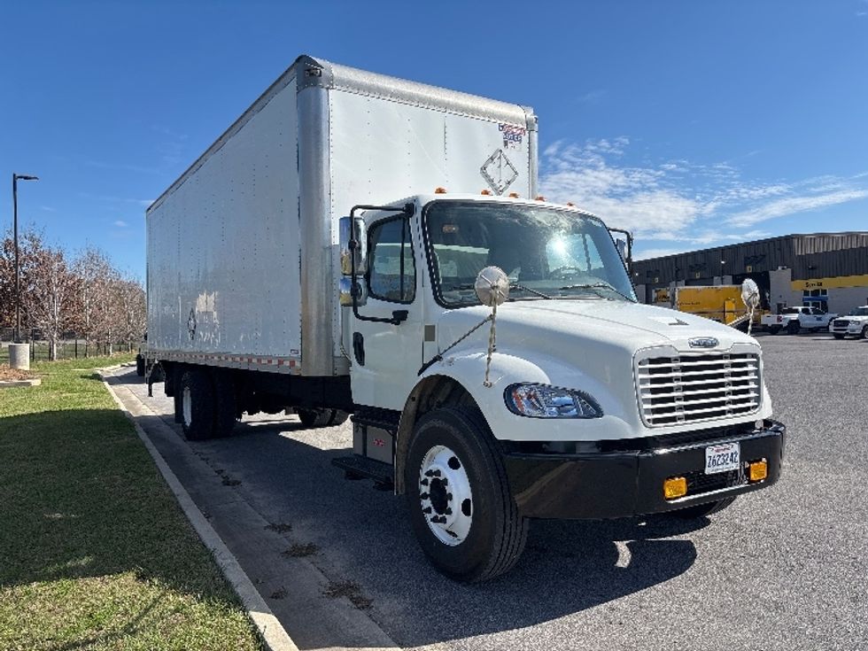 Medium Duty Box Truck-Light and Medium Duty Trucks-Freightliner-2020-M2-Hammond-LA-83,488\n\t\tmiles-$ 67,500 - Image 1