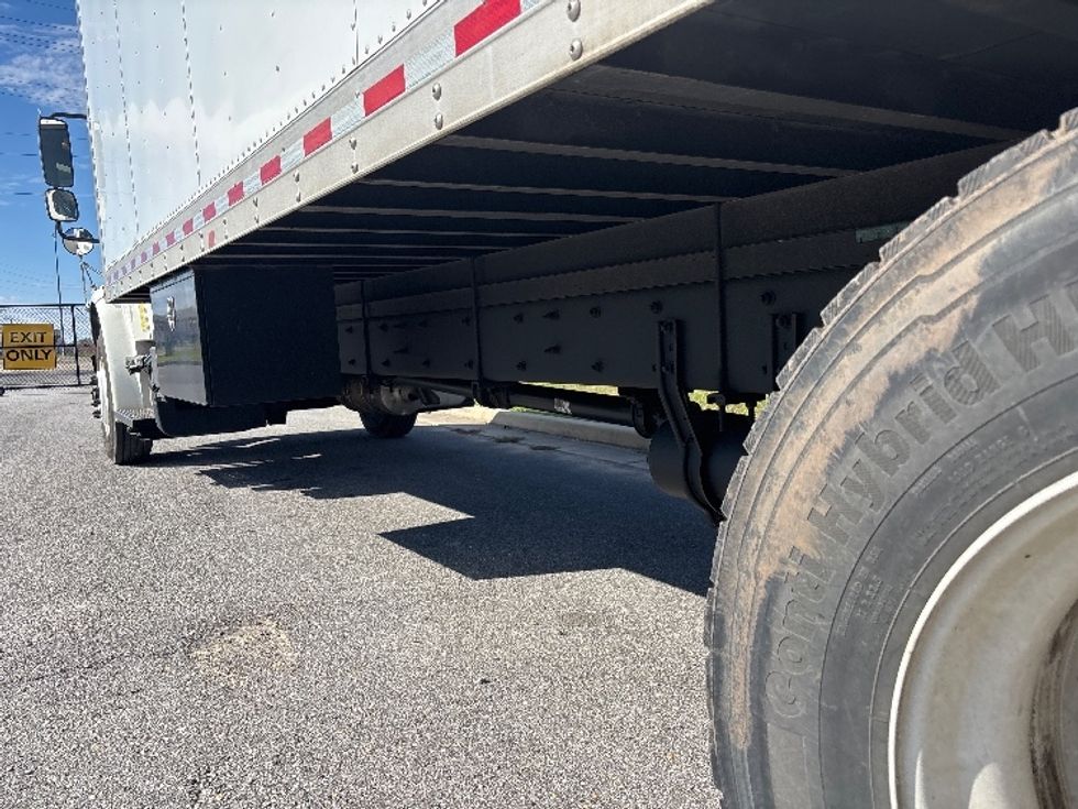 Medium Duty Box Truck-Light and Medium Duty Trucks-Freightliner-2020-M2-Hammond-LA-83,488\n\t\tmiles-$ 67,500 - Image 5