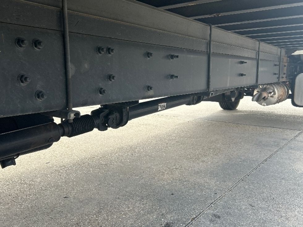 Medium Duty Box Truck-Light and Medium Duty Trucks-Freightliner-2020-M2-Hammond-LA-85,615\n\t\tmiles-$ 67,250 - Image 12