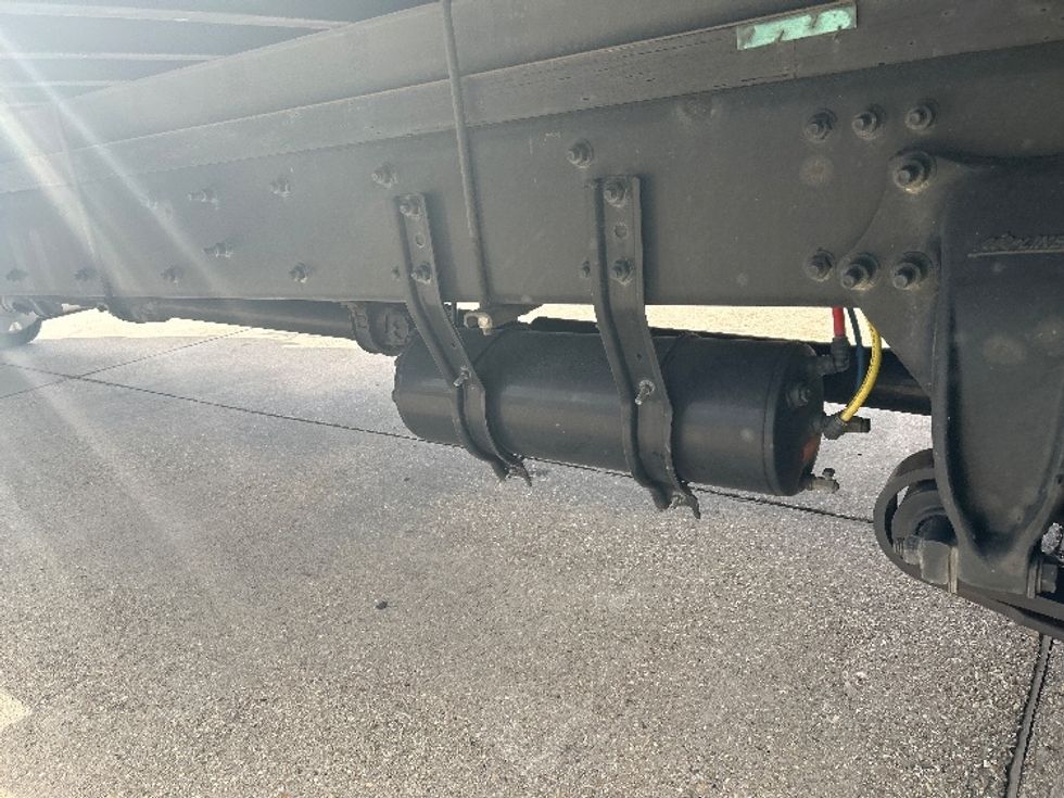 Medium Duty Box Truck-Light and Medium Duty Trucks-Freightliner-2020-M2-Hammond-LA-85,615\n\t\tmiles-$ 67,250 - Image 5