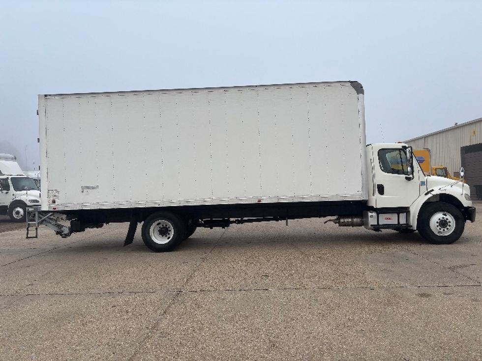 Medium Duty Box Truck-Light and Medium Duty Trucks-Freightliner-2020-M2-Hammond-LA-86,864\n\t\tmiles-$ 57,750 - Image 10