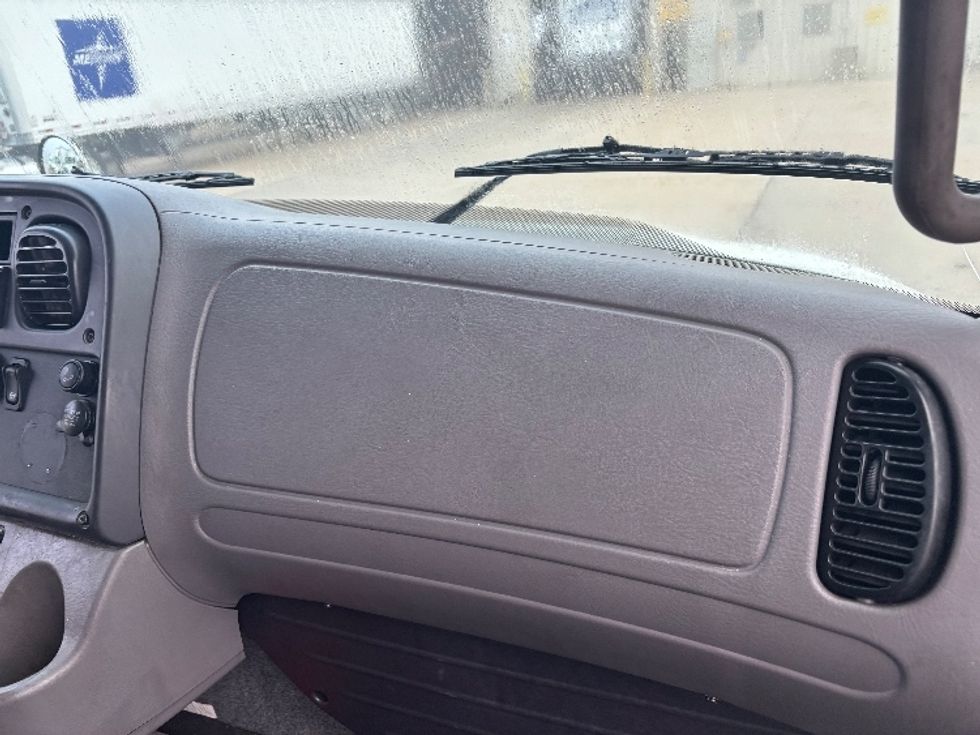 Medium Duty Box Truck-Light and Medium Duty Trucks-Freightliner-2020-M2-Hammond-LA-86,864\n\t\tmiles-$ 57,750 - Image 15