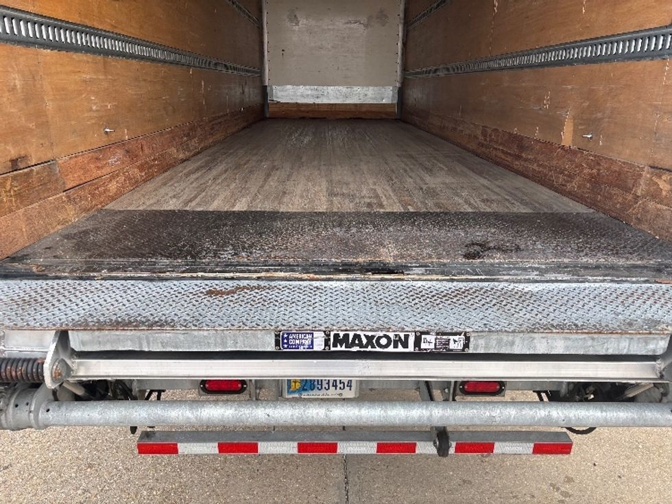 Medium Duty Box Truck-Light and Medium Duty Trucks-Freightliner-2020-M2-Hammond-LA-86,864\n\t\tmiles-$ 57,750 - Image 20