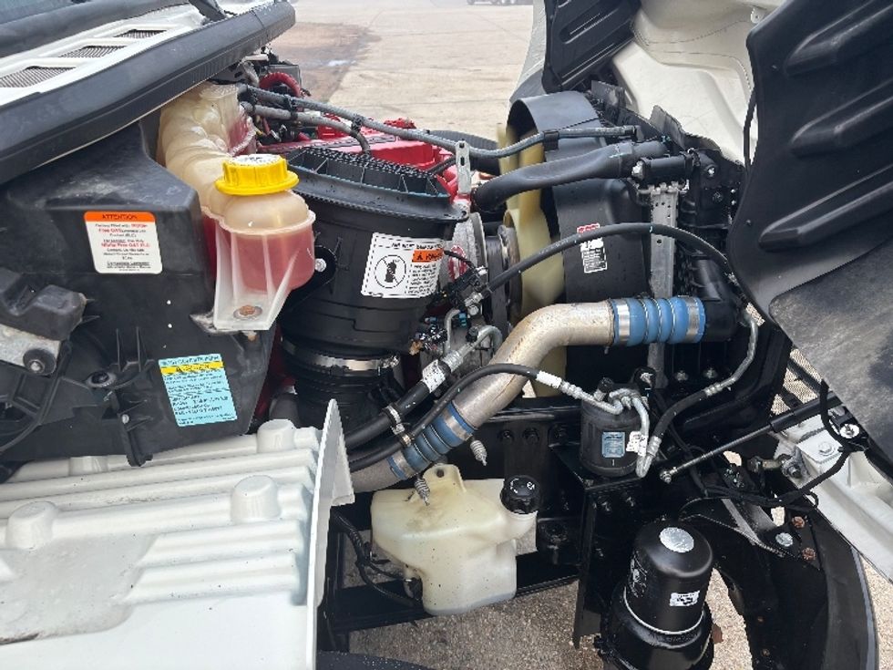 Medium Duty Box Truck-Light and Medium Duty Trucks-Freightliner-2020-M2-Hammond-LA-86,864\n\t\tmiles-$ 57,750 - Image 21