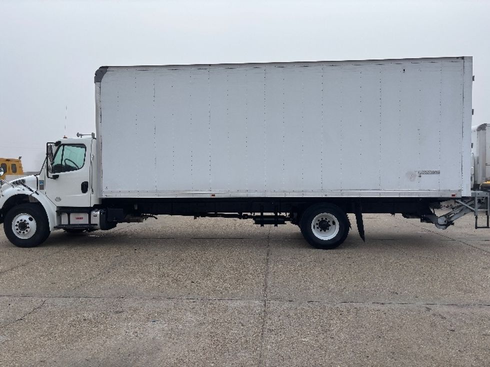 Medium Duty Box Truck-Light and Medium Duty Trucks-Freightliner-2020-M2-Hammond-LA-86,864\n\t\tmiles-$ 57,750 - Image 4