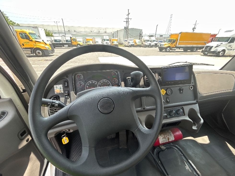 Medium Duty Box Truck-Light and Medium Duty Trucks-Freightliner-2020-M2-Hammond-LA-97,441\n\t\tmiles-$ 67,250 - Image 18