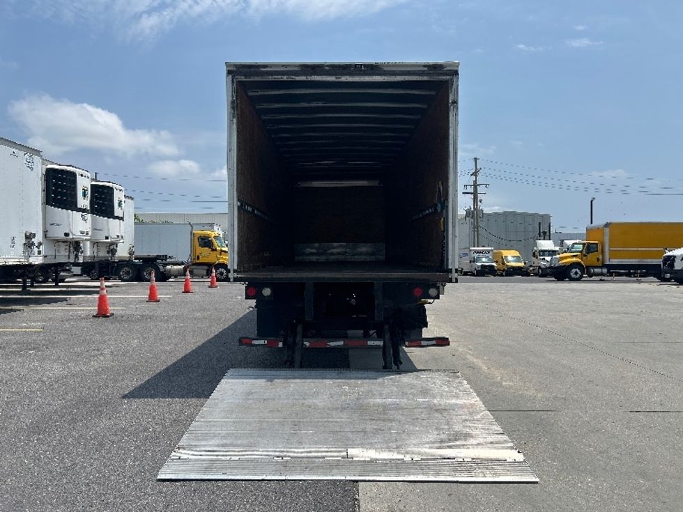 Medium Duty Box Truck-Light and Medium Duty Trucks-Freightliner-2020-M2-Hammond-LA-97,441\n\t\tmiles-$ 67,250 - Image 9