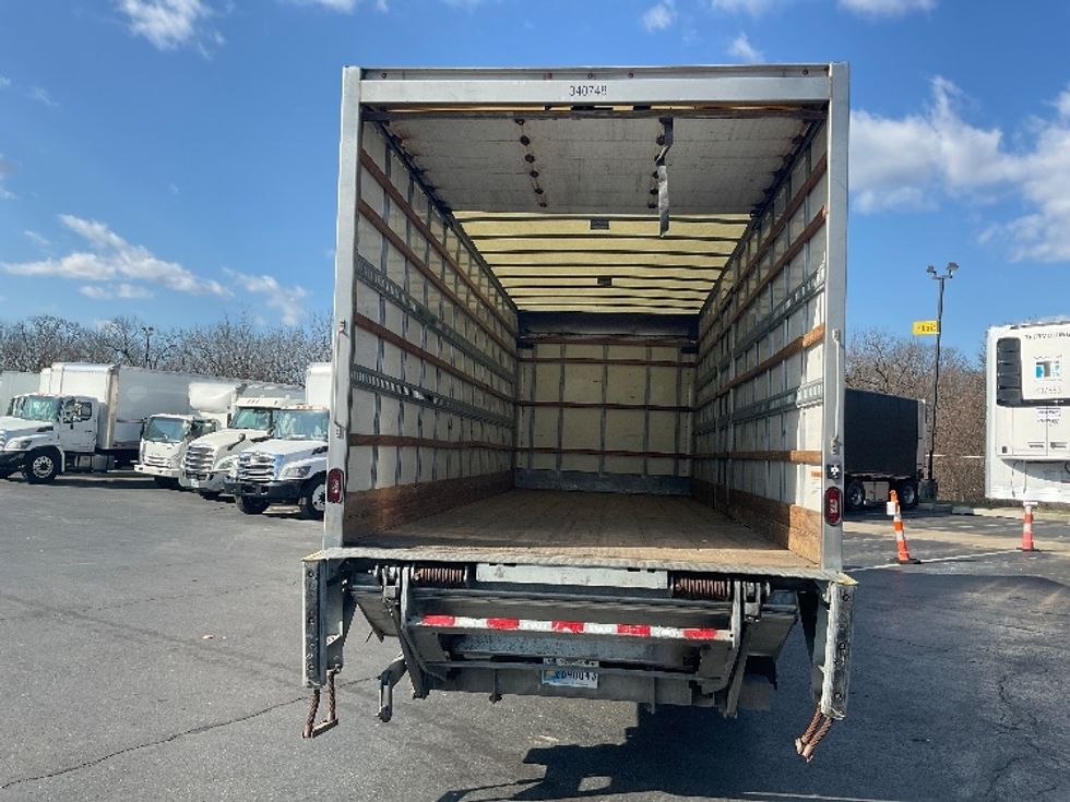2020 Freightliner M2 106 Medium Duty photo 8