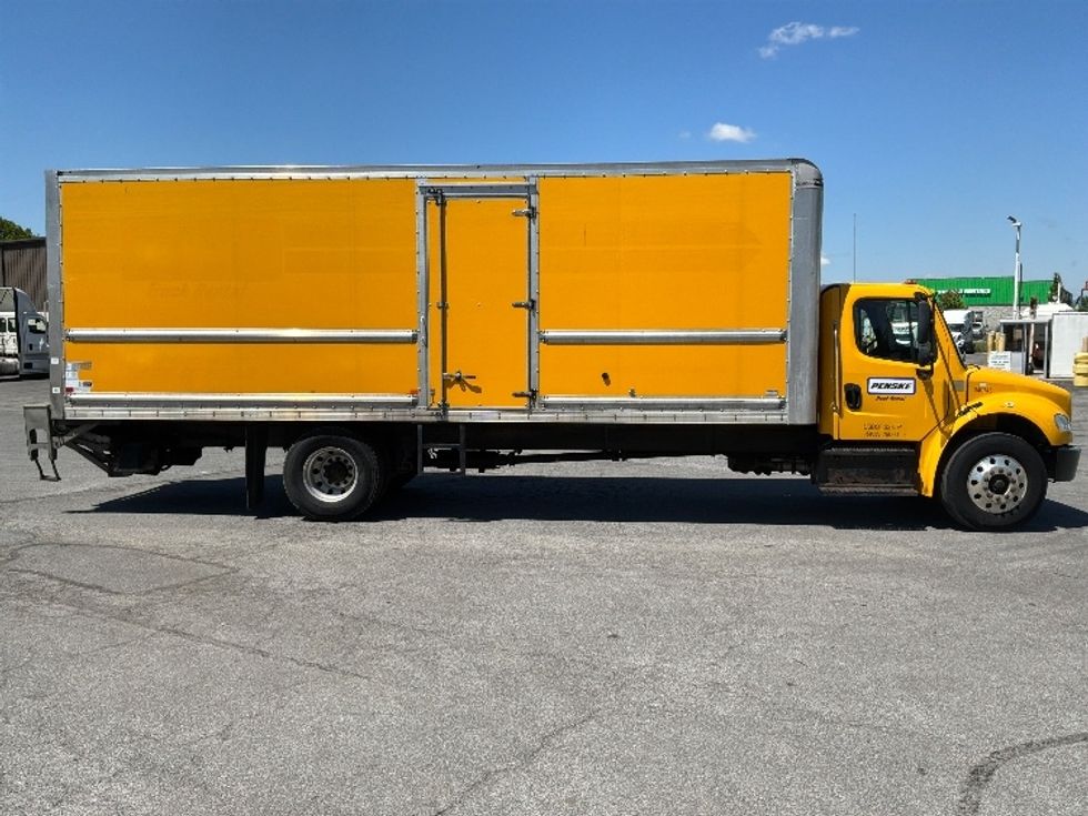 Medium Duty Box Truck-Light and Medium Duty Trucks-Freightliner-2020-M2-Harrisburg-PA-208,582\n\t\tmiles-$ 40,000 - Image 15