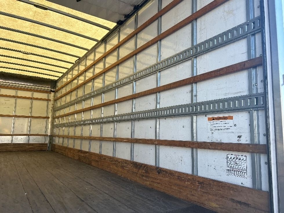 Medium Duty Box Truck-Light and Medium Duty Trucks-Freightliner-2020-M2-Harrisburg-PA-212,835\n\t\tmiles-$ 46,500 - Image 12