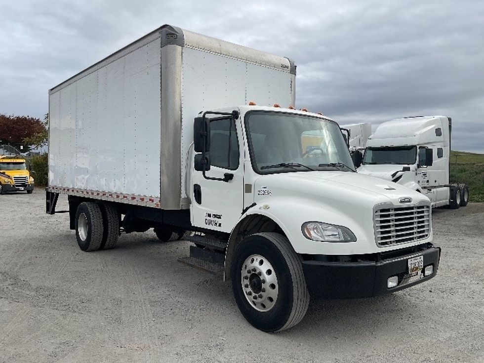 Medium Duty Box Truck-Light and Medium Duty Trucks-Freightliner-2020-M2-Harrisburg-PA-254,205\n\t\tmiles-$ 26,500 - Image 1