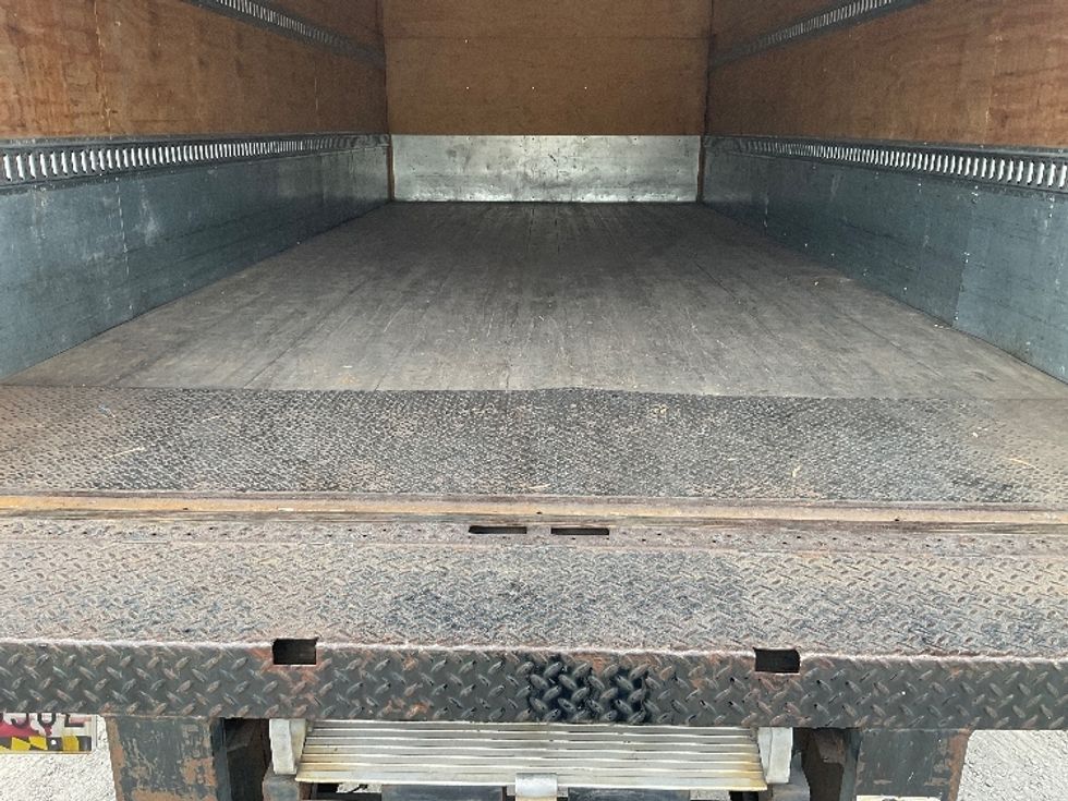 Medium Duty Box Truck-Light and Medium Duty Trucks-Freightliner-2020-M2-Harrisburg-PA-254,205\n\t\tmiles-$ 26,500 - Image 12
