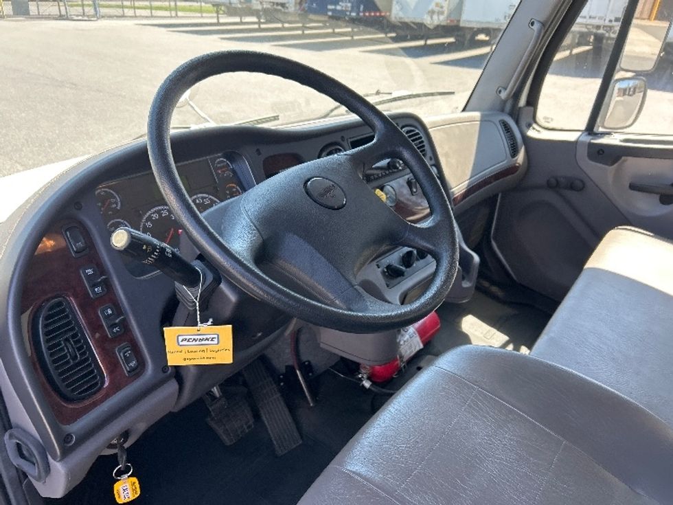 Medium Duty Box Truck-Light and Medium Duty Trucks-Freightliner-2020-M2-Harrisburg-PA-35,224\n\t\tmiles-$ 61,750 - Image 17