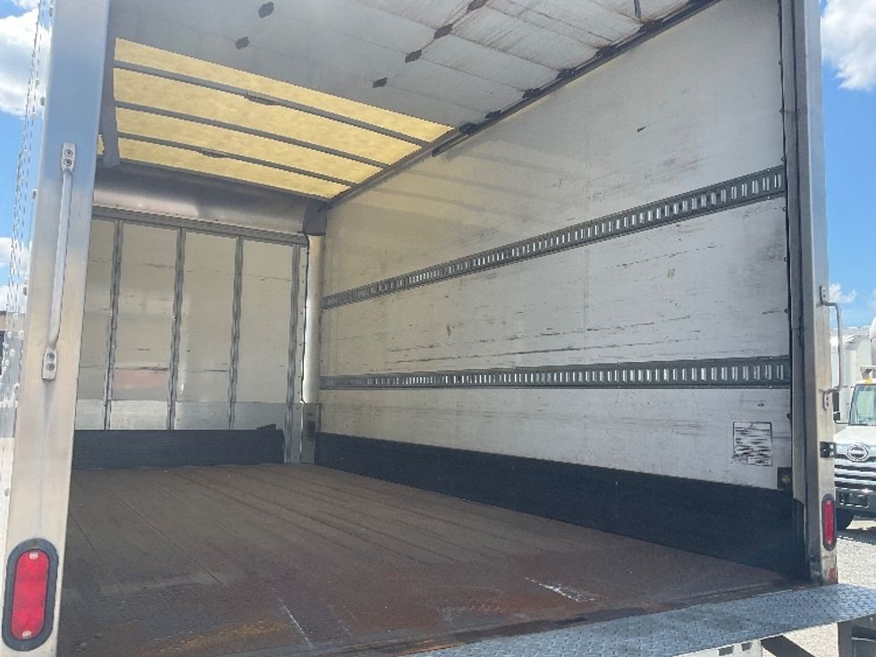Medium Duty Box Truck-Light and Medium Duty Trucks-Freightliner-2020-M2-Harrisburg-PA-85,290\n\t\tmiles-$ 53,250 - Image 12