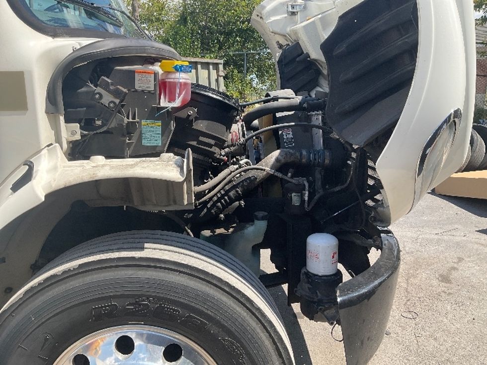 Medium Duty Box Truck-Light and Medium Duty Trucks-Freightliner-2020-M2-Harrisburg-PA-85,290\n\t\tmiles-$ 53,250 - Image 23