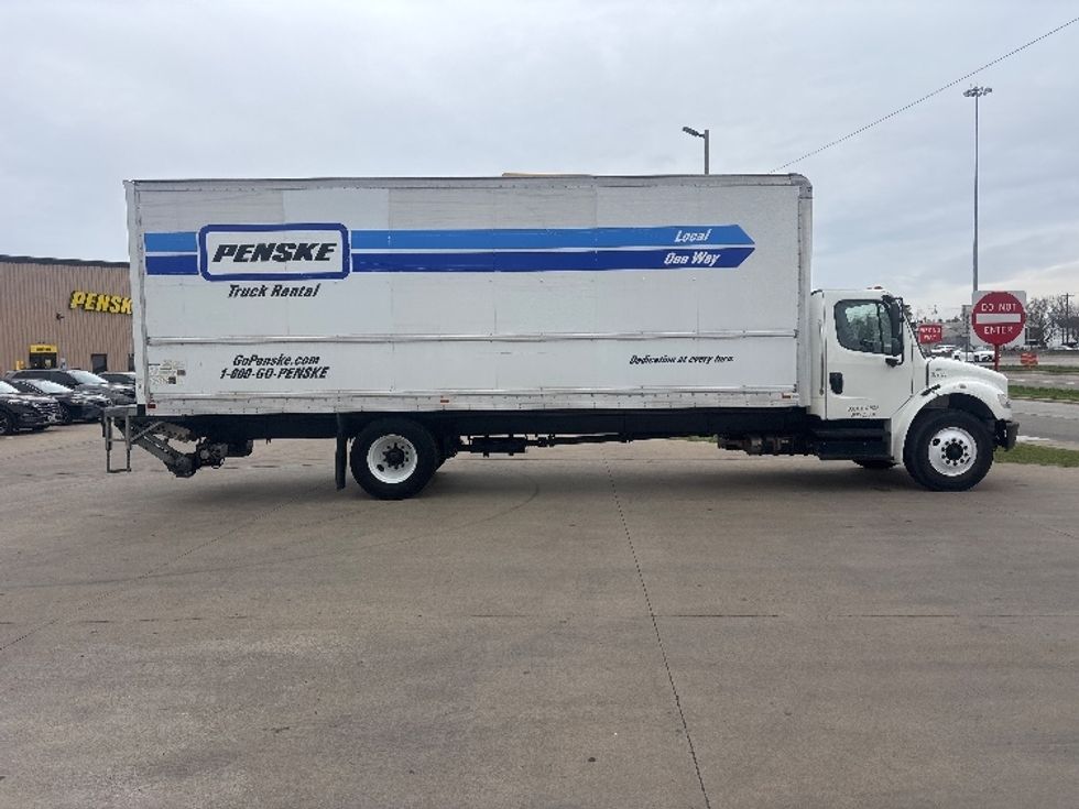 Medium Duty Box Truck-Light and Medium Duty Trucks-Freightliner-2020-M2-Houston-TX-108,004\n\t\tmiles-$ 60,250 - Image 14