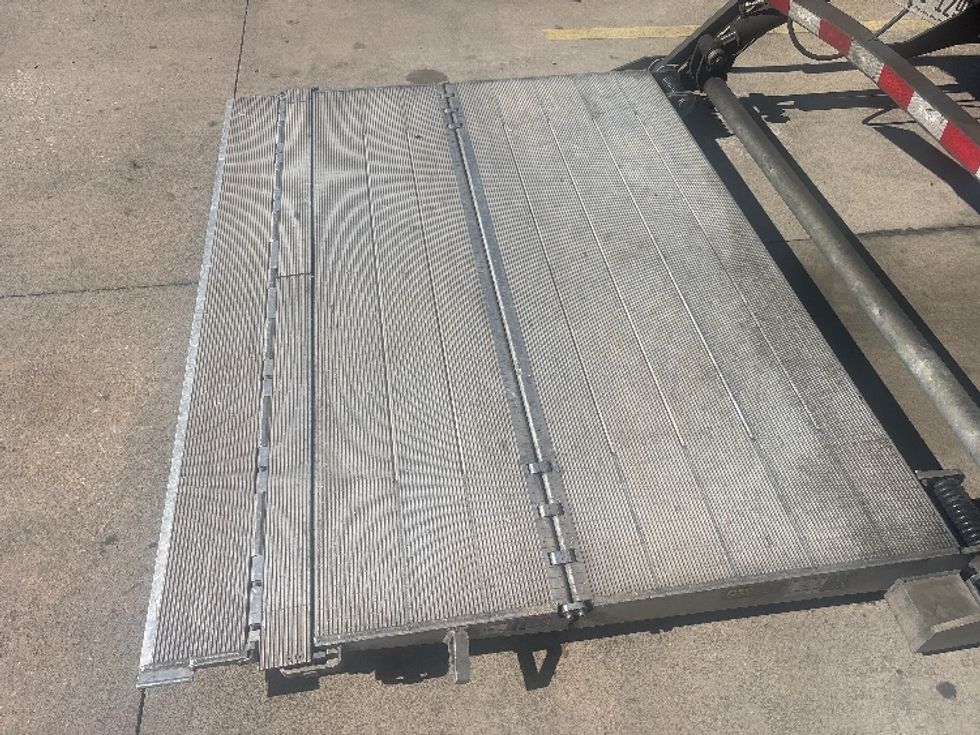 Medium Duty Box Truck-Light and Medium Duty Trucks-Freightliner-2020-M2-Houston-TX-108,004\n\t\tmiles-$ 60,250 - Image 9