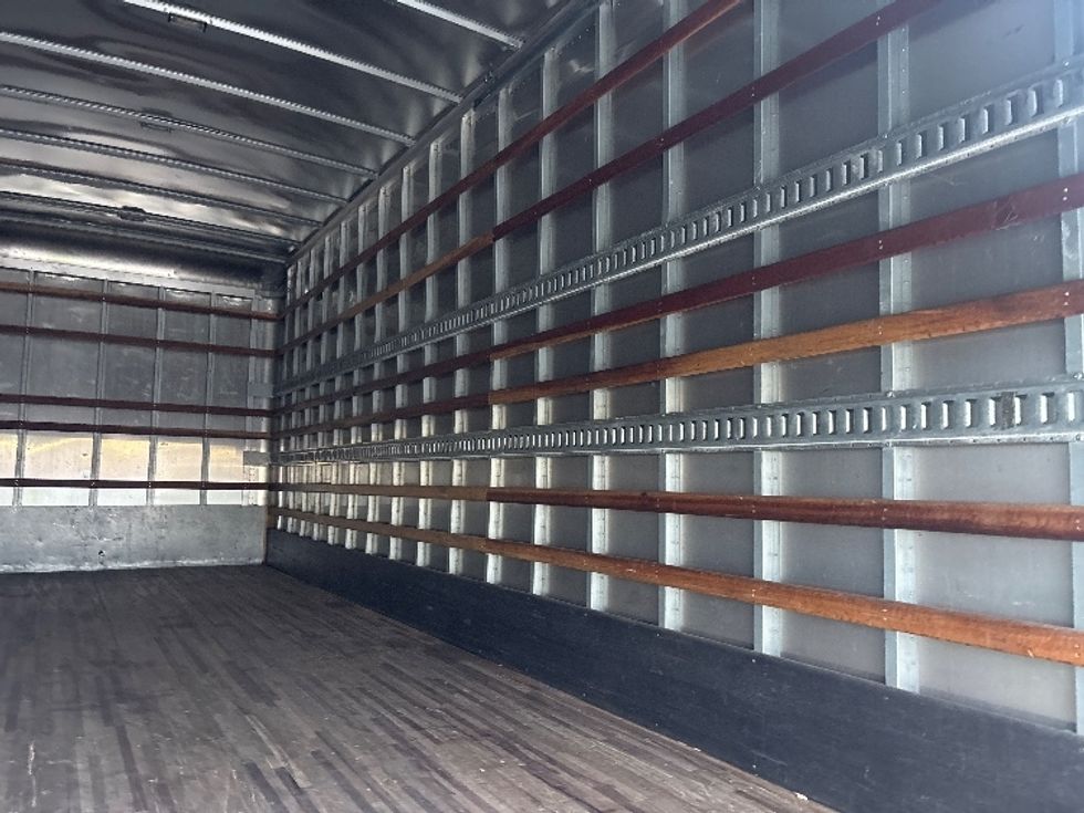 Medium Duty Box Truck-Light and Medium Duty Trucks-Freightliner-2020-M2-Houston-TX-126,515\n\t\tmiles-$ 57,750 - Image 11