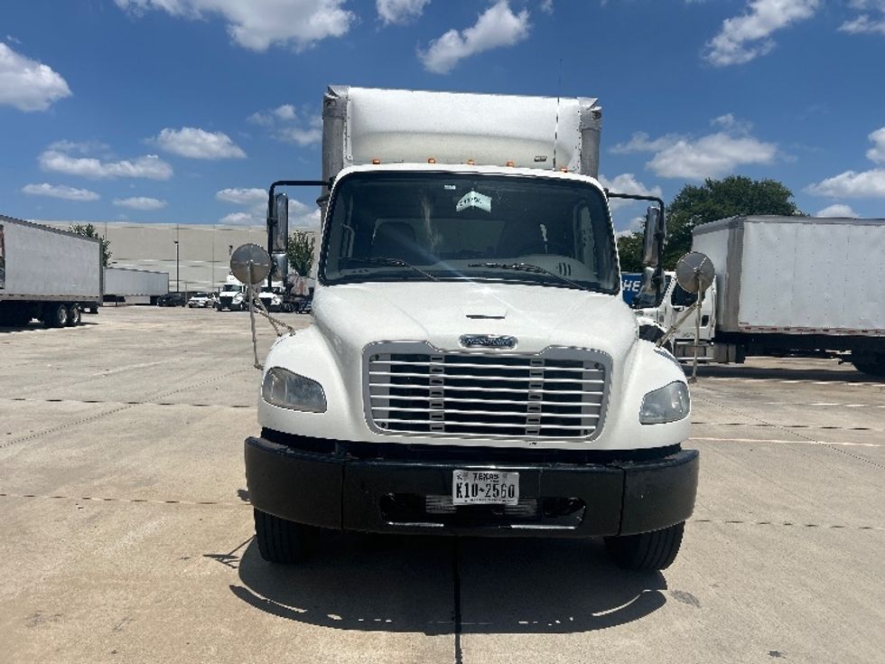 Medium Duty Box Truck-Light and Medium Duty Trucks-Freightliner-2020-M2-Houston-TX-164,523\n\t\tmiles-$ 42,250 - Image 2