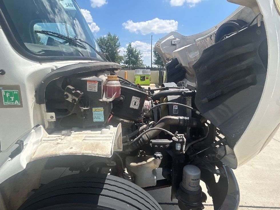 Medium Duty Box Truck-Light and Medium Duty Trucks-Freightliner-2020-M2-Houston-TX-164,523\n\t\tmiles-$ 42,250 - Image 22