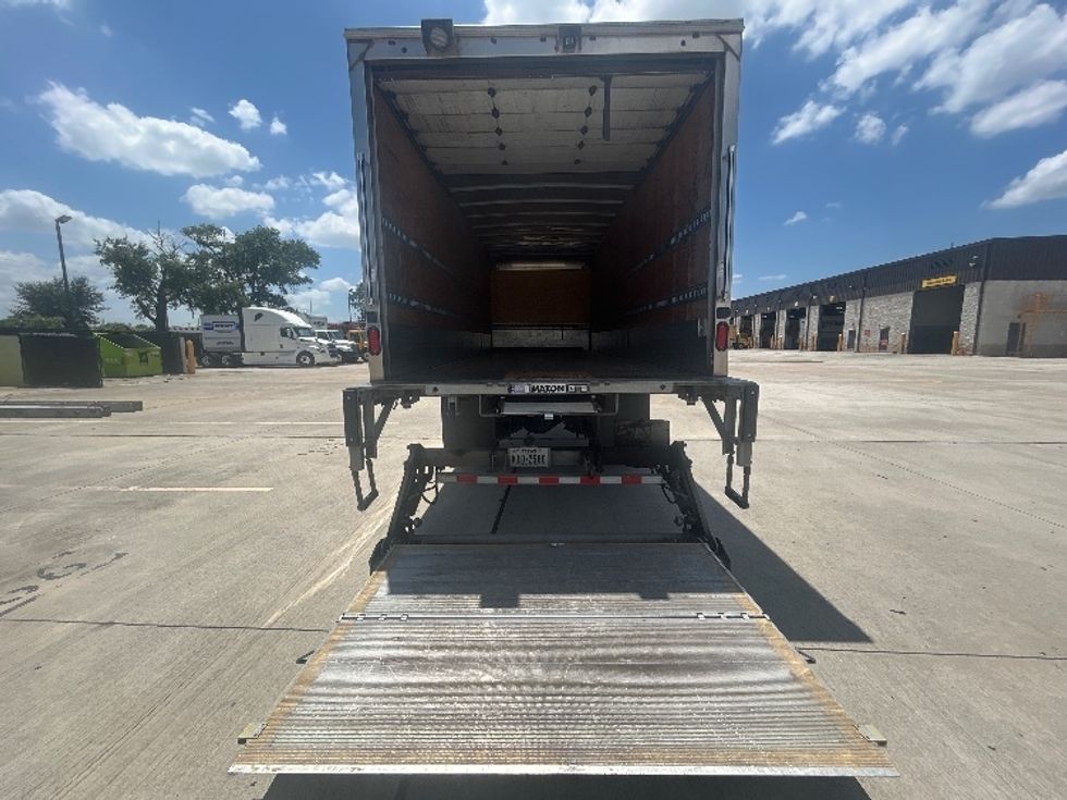 Medium Duty Box Truck-Light and Medium Duty Trucks-Freightliner-2020-M2-Houston-TX-164,523\n\t\tmiles-$ 42,250 - Image 9