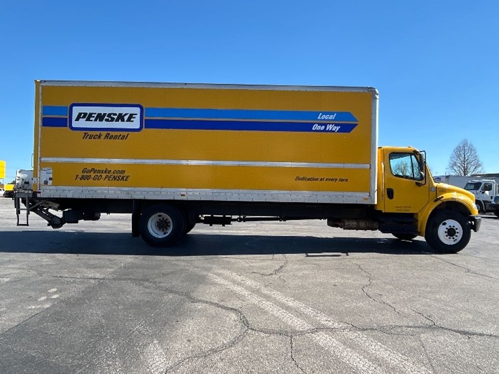 Medium Duty Box Truck-Light and Medium Duty Trucks-Freightliner-2020-M2-Houston-TX-181,484\n\t\tmiles-$ 36,250 - Image 15