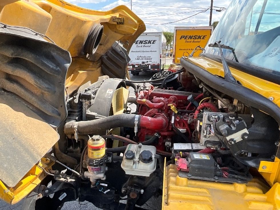 Medium Duty Box Truck-Light and Medium Duty Trucks-Freightliner-2020-M2-Houston-TX-181,484\n\t\tmiles-$ 36,250 - Image 24