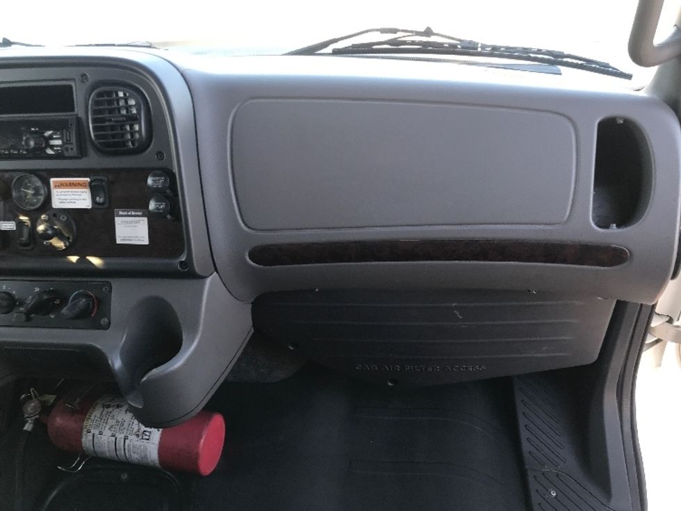 Medium Duty Box Truck-Light and Medium Duty Trucks-Freightliner-2020-M2-Houston-TX-195,173\n\t\tmiles-$ 53,000 - Image 21