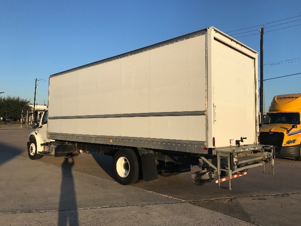 Medium Duty Box Truck-Light and Medium Duty Trucks-Freightliner-2020-M2-Houston-TX-195,173\n\t\tmiles-$ 53,000 - Image 6