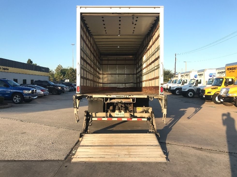 Medium Duty Box Truck-Light and Medium Duty Trucks-Freightliner-2020-M2-Houston-TX-195,173\n\t\tmiles-$ 53,000 - Image 9