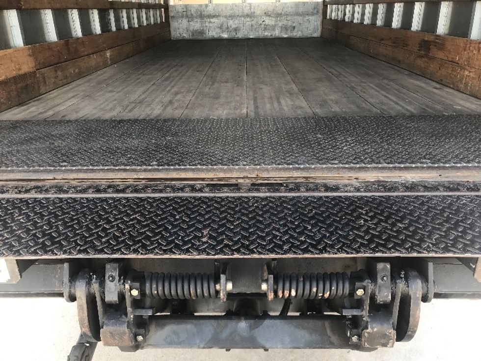 Medium Duty Box Truck-Light and Medium Duty Trucks-Freightliner-2020-M2-Houston-TX-222,580\n\t\tmiles-$ 36,500 - Image 10