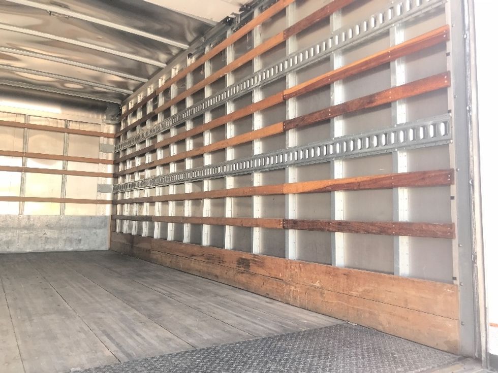 Medium Duty Box Truck-Light and Medium Duty Trucks-Freightliner-2020-M2-Houston-TX-222,580\n\t\tmiles-$ 36,500 - Image 12