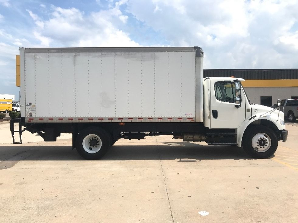 Medium Duty Box Truck-Light and Medium Duty Trucks-Freightliner-2020-M2-Houston-TX-222,580\n\t\tmiles-$ 36,500 - Image 15
